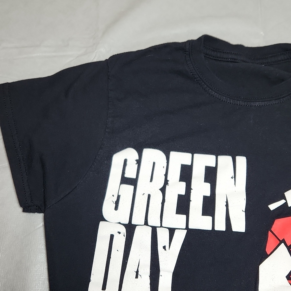 Green Day T-Shirt - Picture 4 of 9